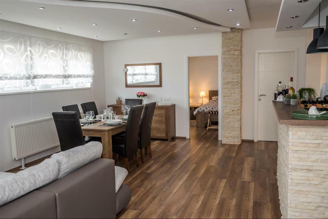 Apartman Hubertus 5* Vagovina Exterior foto